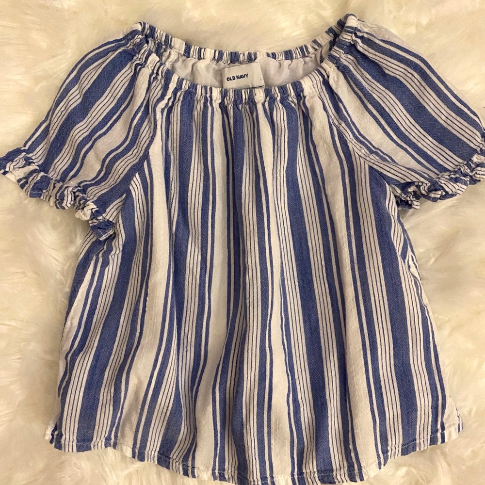 Old Navy Flowy Top